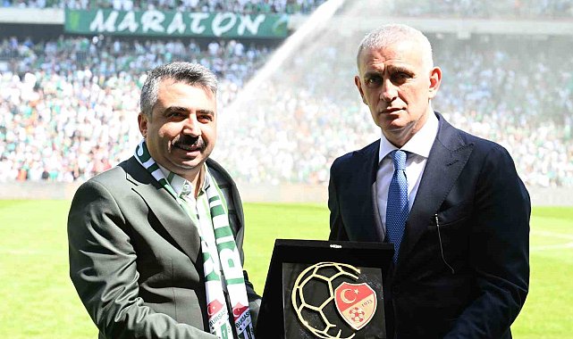 Bursaspor kupayı, Yıldırım Belediyesi 'Fair Play'i aldı