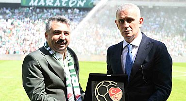 Bursaspor kupayı, Yıldırım Belediyesi 'Fair Play'i aldı