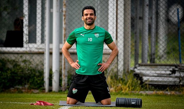 Bursaspor'da Karşıyaka maçı hazırlıkları başladı