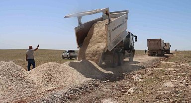 Büyükşehir Belediyesi, Akçakale'de ulaşım sorunlarını çözüyor