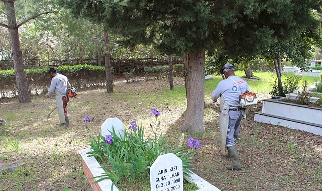 Büyükşehir'den mezarlıklarda bakım onarım çalışması