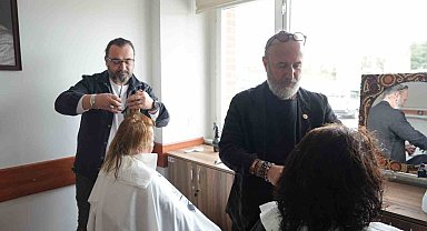 Büyükşehirden otizmli çocukların annelerine ücretsiz kuaförlük hizmeti