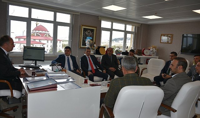 Çakmur'dan yeni ilçe müdürlerine başarı diledi