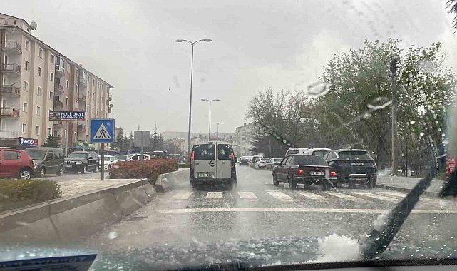 Çankırı'da dolu yağışı etkili oldu