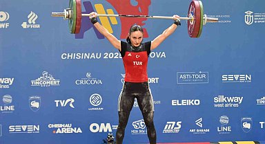 Cansel Özkan'dan bronz madalya