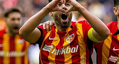 Cardoso Kayserispor'u sırtlıyor