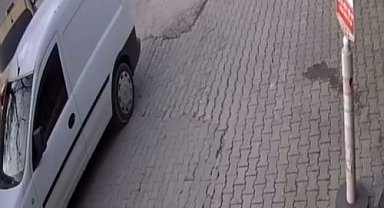 Çeltik çuvalı yüklü kamyon yan yattı