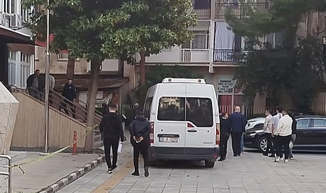 CHP'li Kemalpaşa Belediyesine yönelik usulsüzlük operasyonunda 2 tutuklama