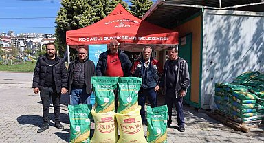 Çiftçiye yüzde 50 hibeli tohum ve gübre desteği