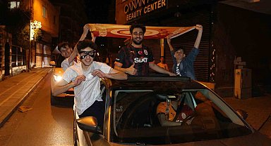 Cizre'de Galatasaraylı taraftarların galibiyet sevinci