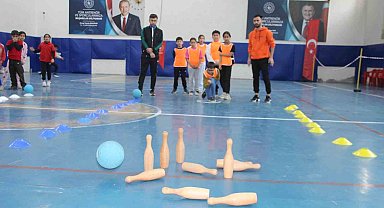 Cizre'de ilkokul öğrencileri fiziksel etkinliklerde buluşuyor