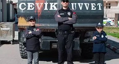 Çocuk polislerle 23 Nisan'a özel klip
