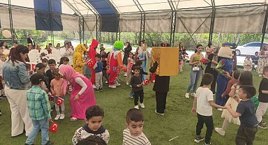 Çocuk şenliğinde 'büyük' mesajlar verildi