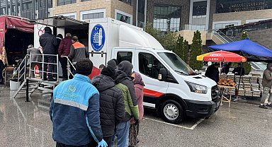 Çorum Belediyesinden içleri ısıtan sıcak çorba ikramı