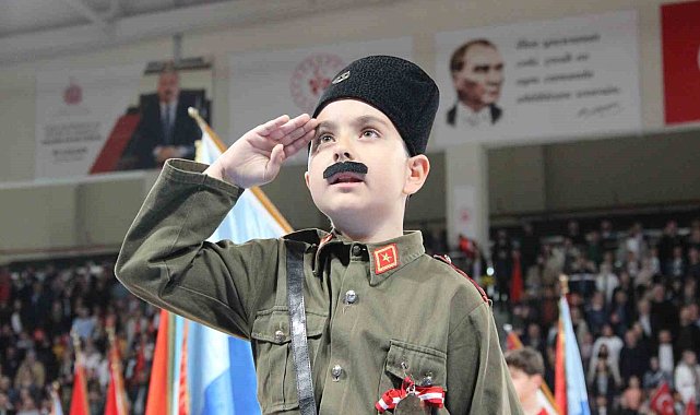 Çorum'da 23 Nisan coşkuyla kutlandı