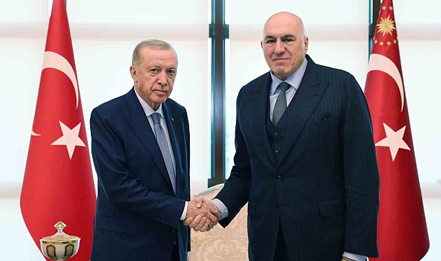 Cumhurbaşkanı Erdoğan, İtalya Savunma Bakanı Crosetto'yu kabul etti