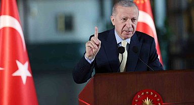 Cumhurbaşkanı Erdoğan: "Muhalefet sahte gündemle oyalanırken, biz ülkemizi büyütmeyi sürdüreceğiz"