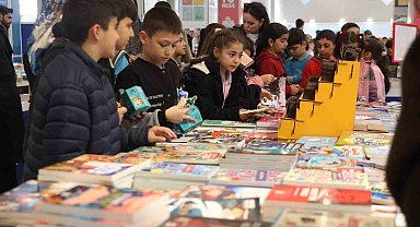 Darıca Kitap Fuarı 4. kez kitapseverlerle buluştu