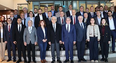 Demir çelik sektörünün hedefi 2,2 milyar Dolar