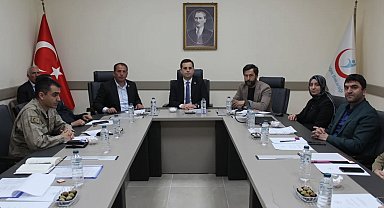 Demirözü'nde içme sularının görüşüldüğü bir toplantı yapıldı