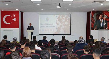 Denizli'de 'Güçlü Gençler Umutlu Yarınlar' projesi devam ediyor