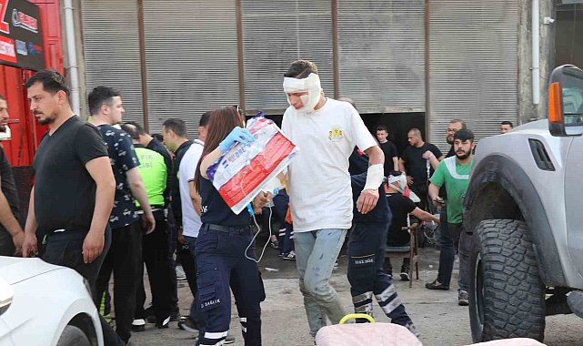 Denizli'de otogaz dükkanındaki gaz kaçağı parlamaya neden oldu; 8 yaralı