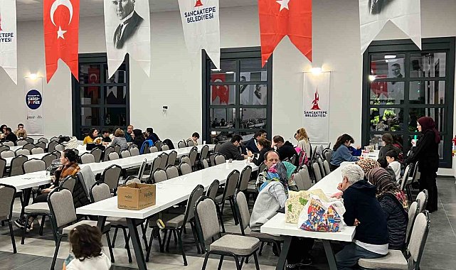 Deprem sonrası Sancaktepe Belediyesi vatandaşları yalnız bırakmadı
