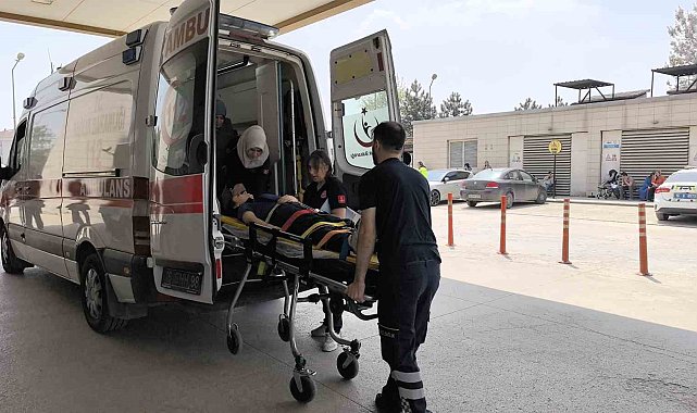 Depremden kaçarken merdivenlerden düştü