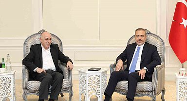 Dışişleri Bakanı Fidan, Hamas Şura Meclisi Başkanı Derviş ile görüştü