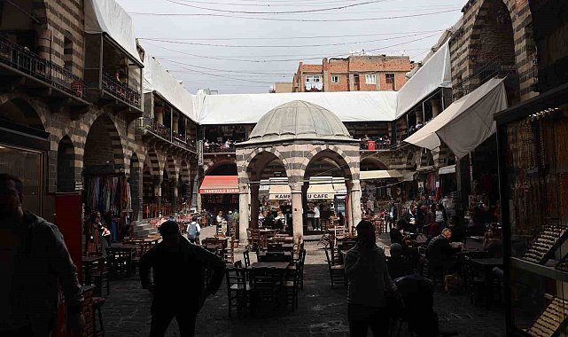 Diyarbakır 9 günlük bayram tatilinde 300 bine yakın ziyaretçi ağırladı