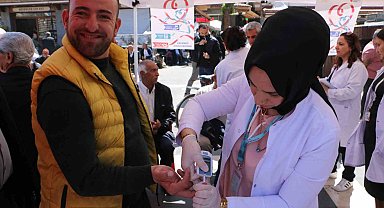 Diyarbakır'da her cuma ücretsiz sağlık taraması yapılıyor