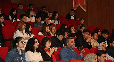 Diyarbakır'da liseler arası müzik yarışmasının finali yapıldı
