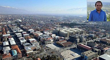 Doç. Dr. Bayrak: "Bir an önce deprem master planı hazırlanmalı"