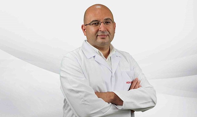 Doç. Dr. Güllüoğlu'ndan 'Parkinsona karşı bilinçlenmeliyiz' uyarısı