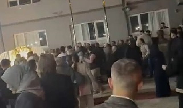 Düğünde kavga çıktı