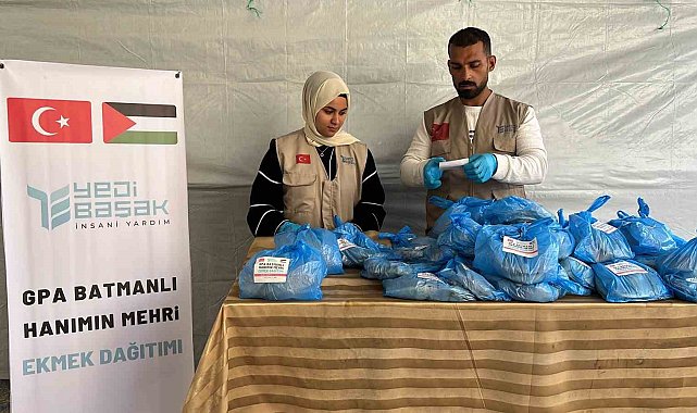Düğününde mehir olarak verilen altınlarını Gazze'ye bağışladı