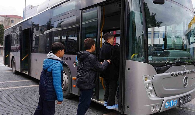 Düzce Belediyesi Düzcespor'u yalnız bırakmıyor