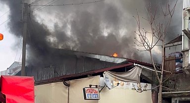 Düzce'de iş yerinde yangın paniği!