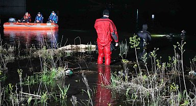 Edirne'de Meriç Nehri'ne giren çocuk hayatını kaybetti