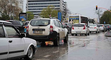 Edirne'de sağanak yağış etkili oldu