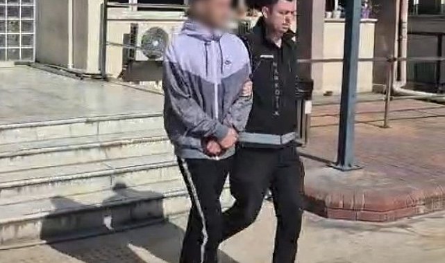 Efeler'de uyuşturucu operasyonu