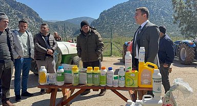 Eğirdir'de çiftçilere bilinçli ilaçlama eğitimi verildi