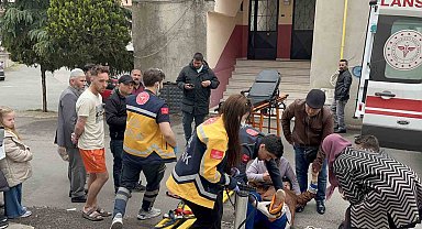 Ehliyetsiz sürücünün çarptığı kadın yaralandı