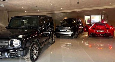 Ekrem İmamoğlu'na ait oldukları belirlenen lüks otomobiller otoparkta böyle görüntülendi