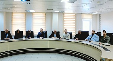 Elazığ'da yapımı devam eden sağlık yatırımları görüşüldü
