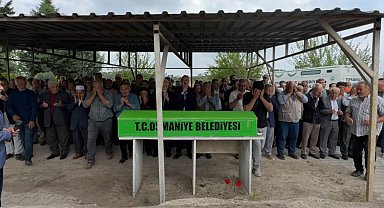 Elektrik akımına kapılarak hayatını kaybeden anne-kızın cenaze toprağa verildi