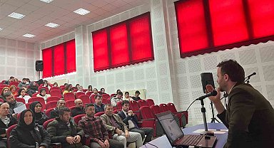 Emet MYO'da "KAP Nedir?" başlıklı bilgilendirme etkinliği