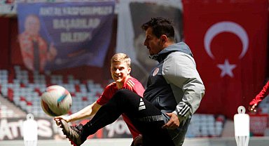 Emre Belözoğlu: "Avrupa'yı konuşmak, Avrupa üzerinden değerlendirmeler yapmak çok gerçekçi değil"