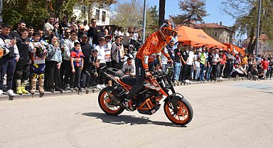 Enduro & ATV Türkiye Şampiyonası, Türkiye akrobasi şampiyonu Birkan Polat'ın muhteşem gösterisiyle başladı