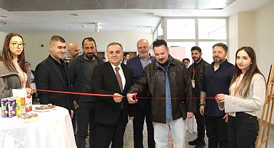 ERÜ'de 'Amfilerden Setlere Yönetmenlik' paneli düzenlendi